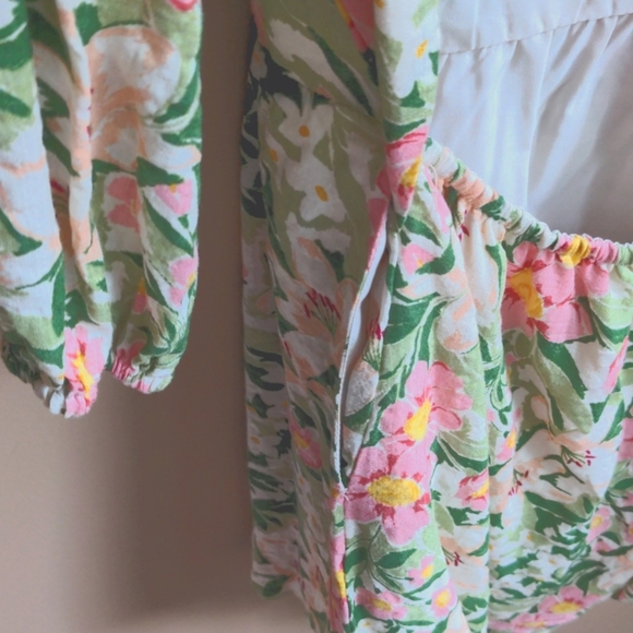 Open back floral romper - Picture 5 of 5